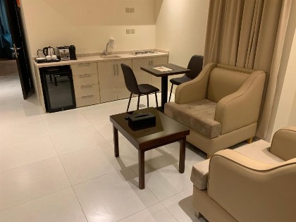 Fanan Suite - image 8