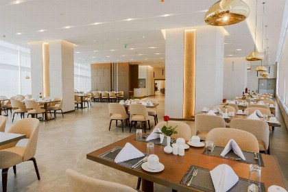 Clarion Hotel Jeddah Airport - image 3