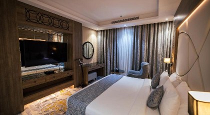 Mirnian Hotel - image 13