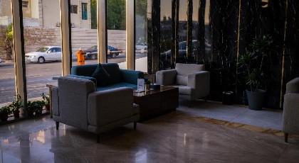 Mirnian Hotel - image 15