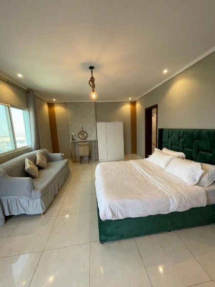 Sea-view Apartment - image 10