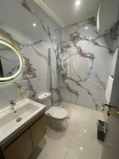 Sea-view Apartment - image 9