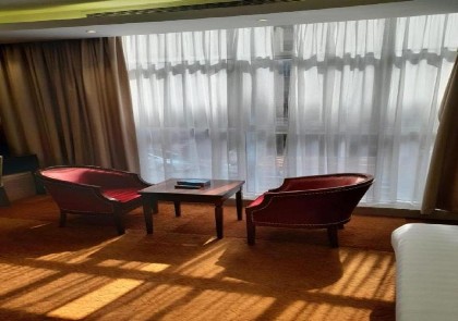 Arjan Suits Hotel  - image 7