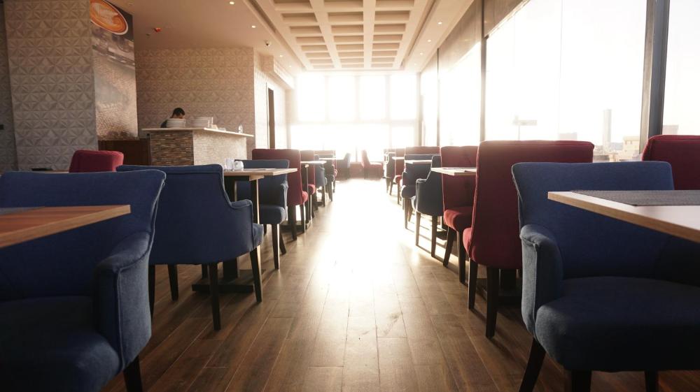 EVA Hotel - image 7