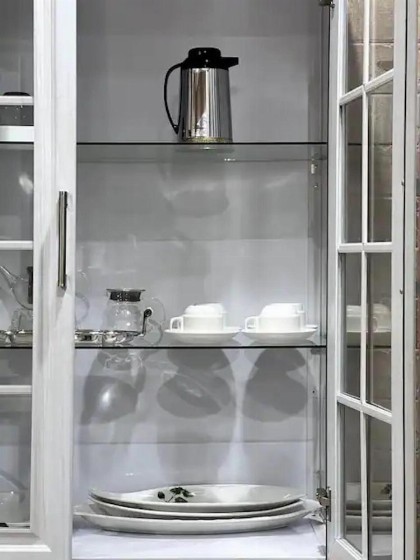 Luxurious Apartment Partial Sea View - image 19