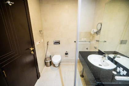 Mora Hotel By Pioneer - image 13