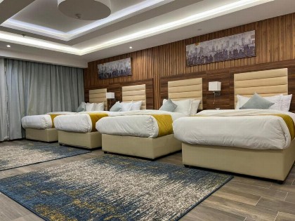 Moments Hotel - image 14