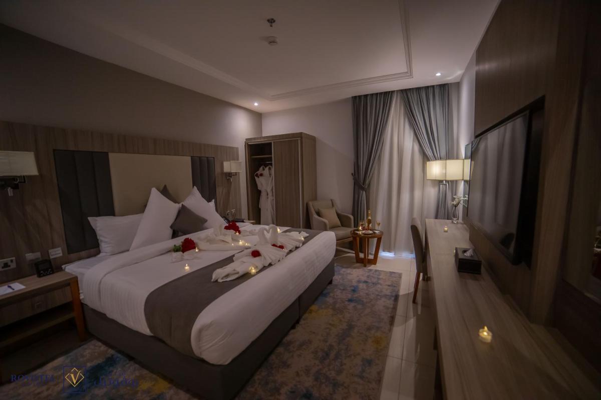 Romera Hotel - image 2