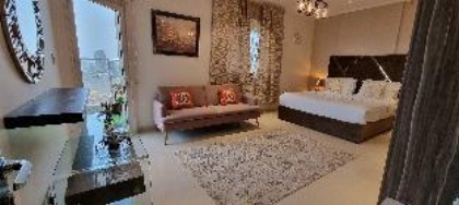 Apartment overlooking the sea and the FormulaTower - image 20