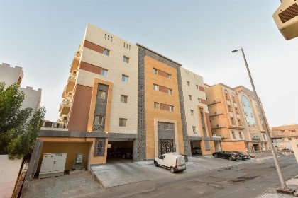 Luxury apartment Rentals - image 3