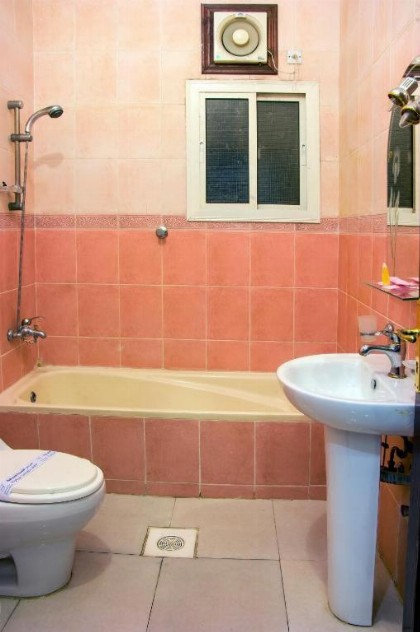 Al Farhan Apartment Al Hamra-Jeddah - image 9