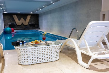 WA Hotel - image 4