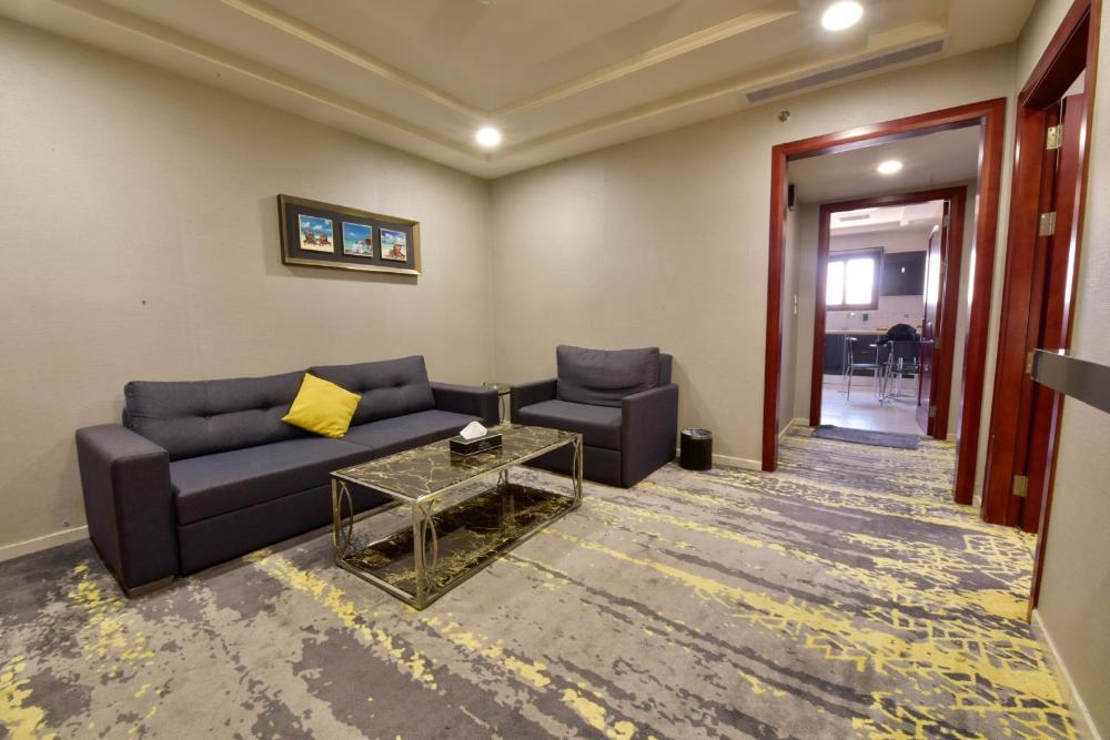 Bram Suites - image 7