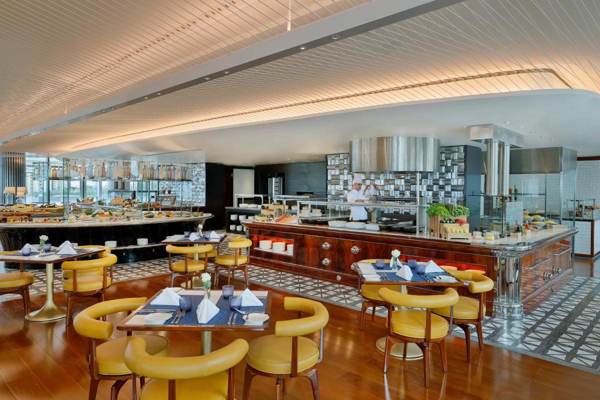 Shangri-La Jeddah - image 4