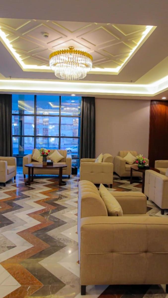 Laten Suites Al Salim Plaza - image 2