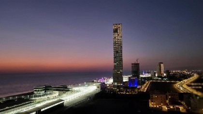 شقة مطلة على البحر والفورمولا ببرج المسارات - image 11