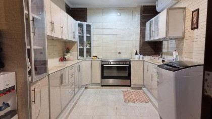 شقة مطلة على البحر والفورمولا ببرج المسارات - image 5