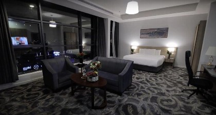 Laten Suites Al Salim Plaza - image 8