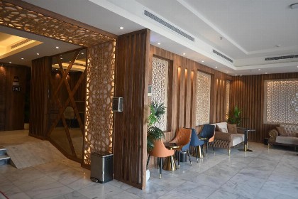 Nars Plus  hotel Al Basateen-  فندق نارس بلس البساتين - image 7
