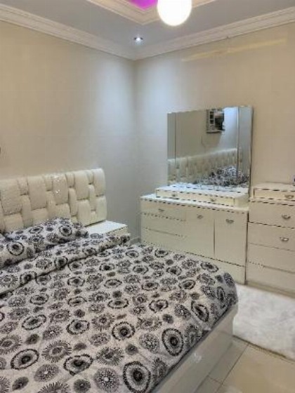 G شقة متميزه غرفة وصاله بأثاث انيق  - image 8