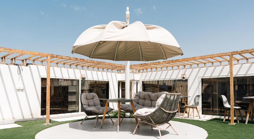 فندق الغُرف جده Rooms Hotel - image 5