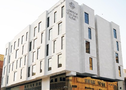 Jasmine Garden Hotel - image 1