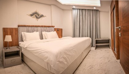 sas blue suites - image 2