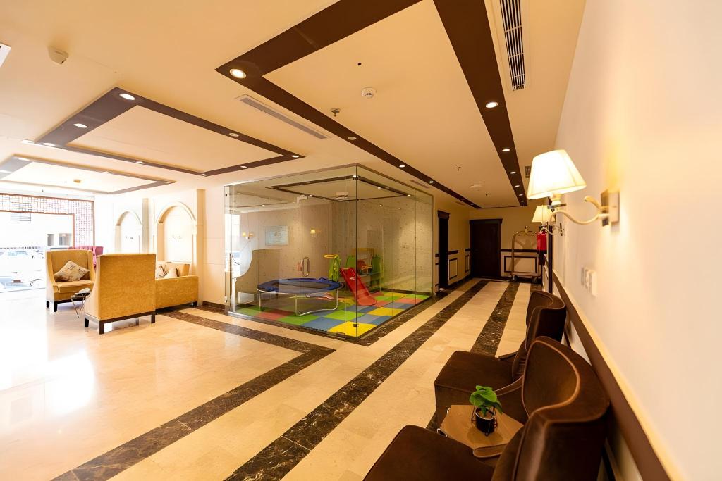 Holiday Plus Al Nozha - هوليداي بلس النزهة - main image