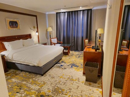 Quiet Hotel Al Shatee - image 5
