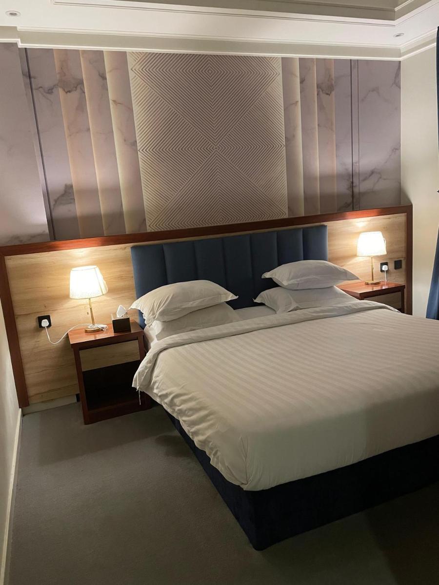 عز للشقق الفندقية Ezz Hotel Apartments - main image