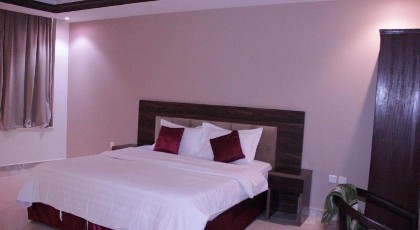 Altamyoiz Sirved Apartments - image 13