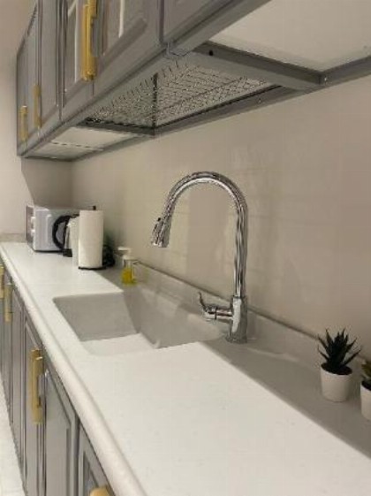 AD Apartment 1 - image 8