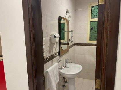 Dar Hotel Suites - image 16