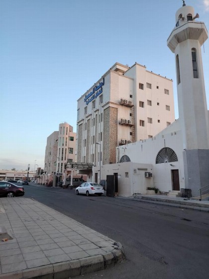 Al Mahmal ApartHotel - image 3