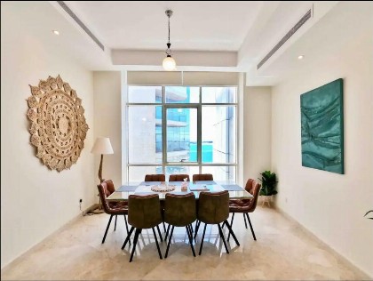 Chic/Elegant 4 Bedrooms… - image 14
