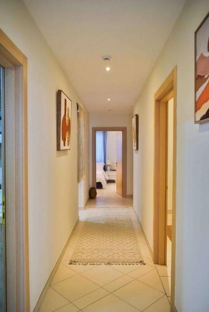 Chic/Elegant 4 Bedrooms… - image 17