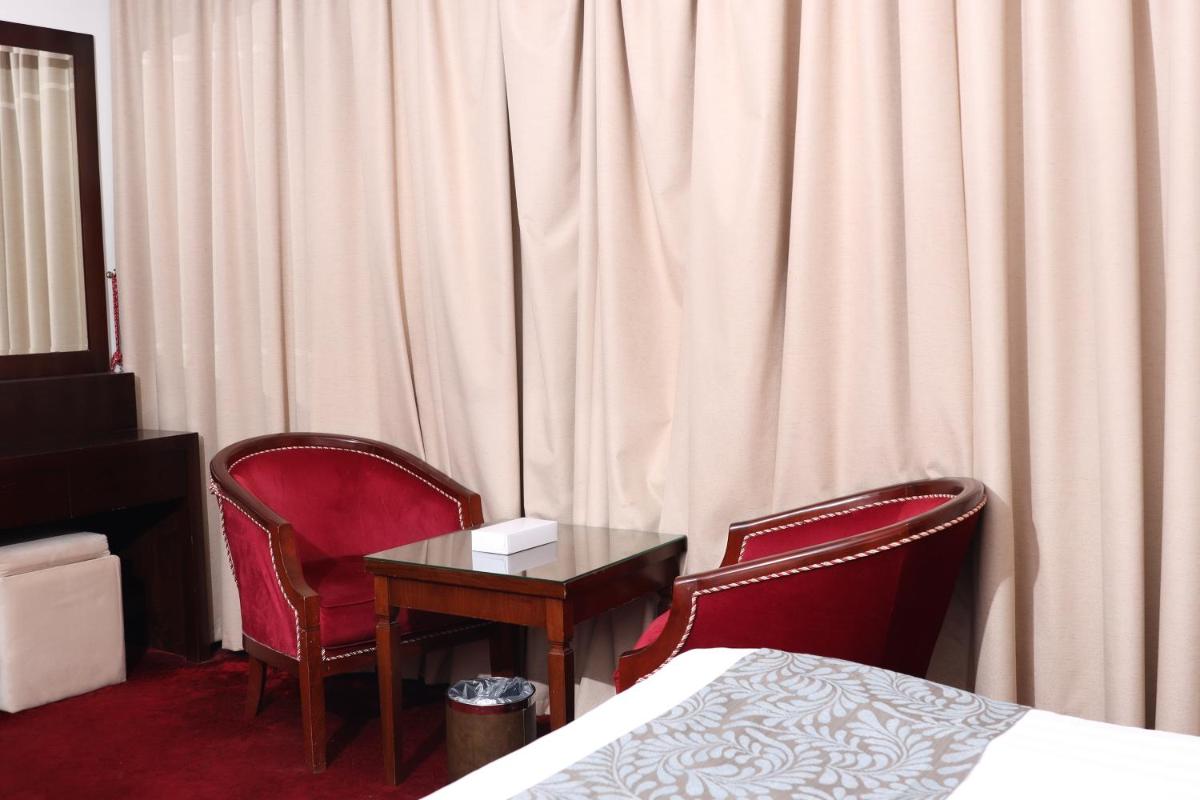 Arjan Suites 2 - image 4