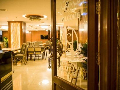 Sparrow Apartments Hotel - image 19