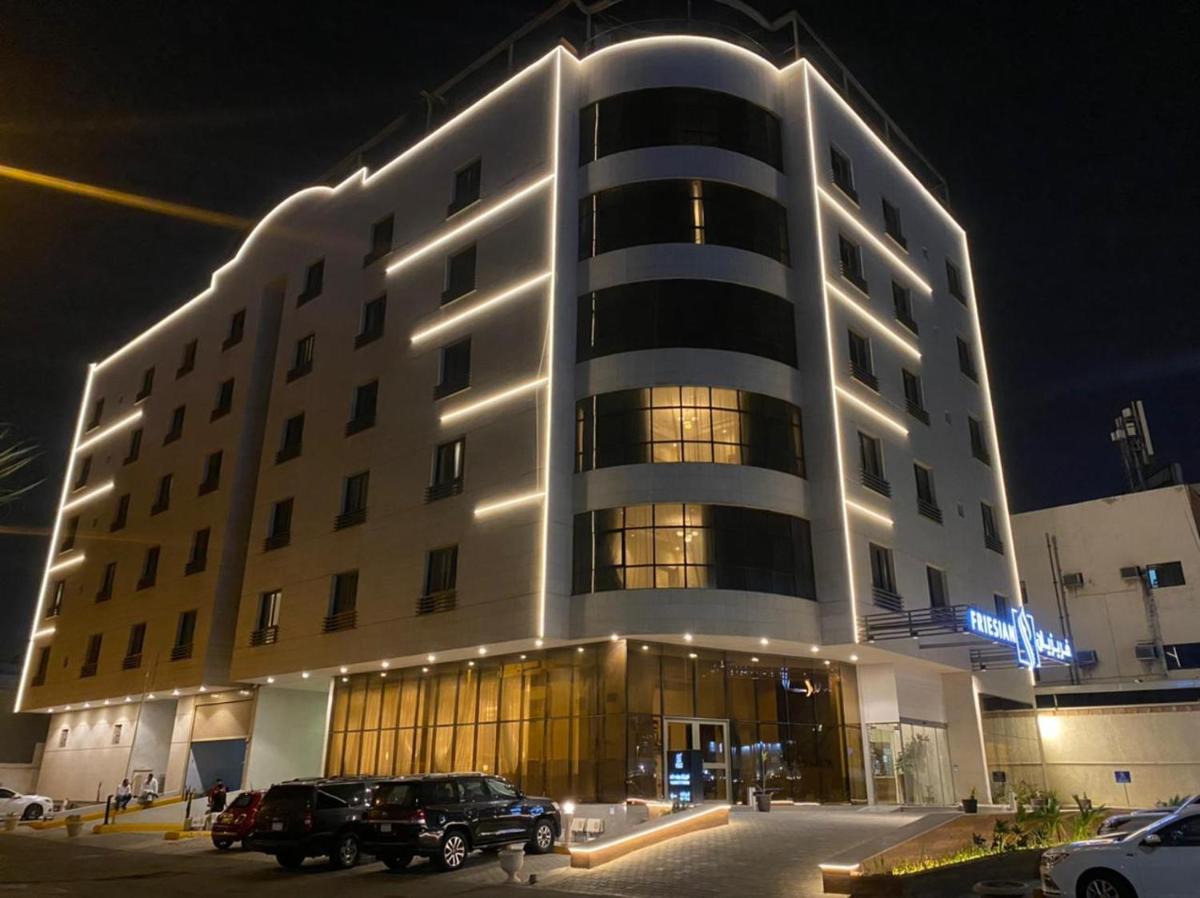 Friesian Hotel Suites - image 2