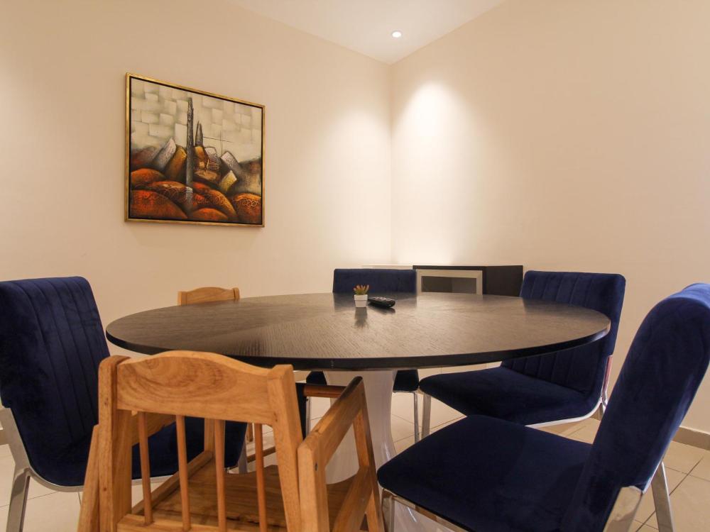 Friesian Hotel Suites - image 5