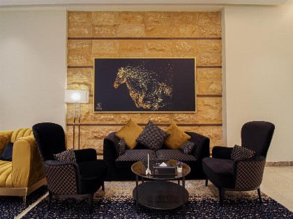 Friesian Hotel Suites - image 8