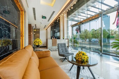 CHARLI Hotel - image 3