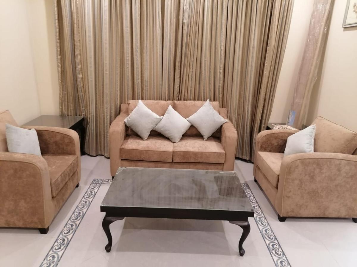 الناصر - main image