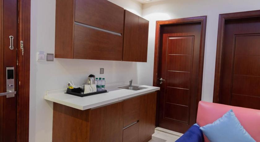 Wow Hotel Jeddah - image 6