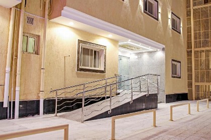 OYO 660 Taj Sabaa Apartments - image 1