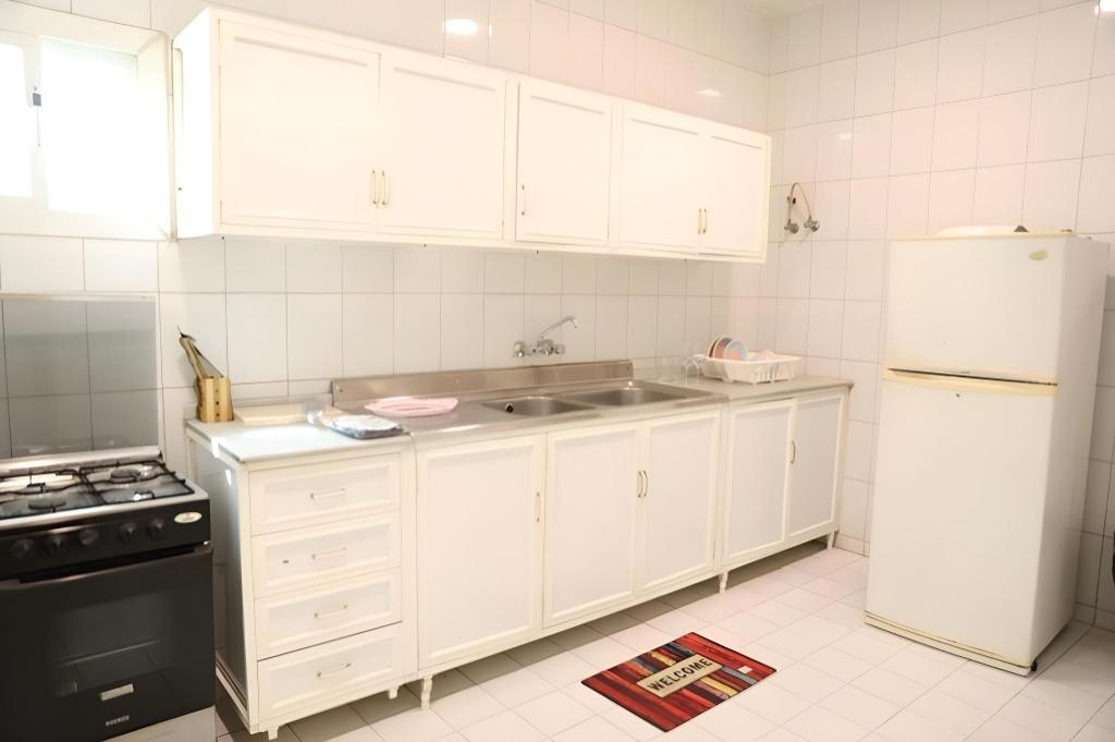 Elites Suites Residential Units - image 4