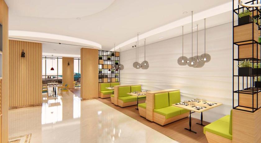 Holiday Inn Jeddah Corniche - image 4