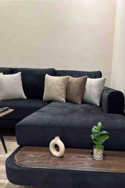 Brown vibes comfy studio - image 11