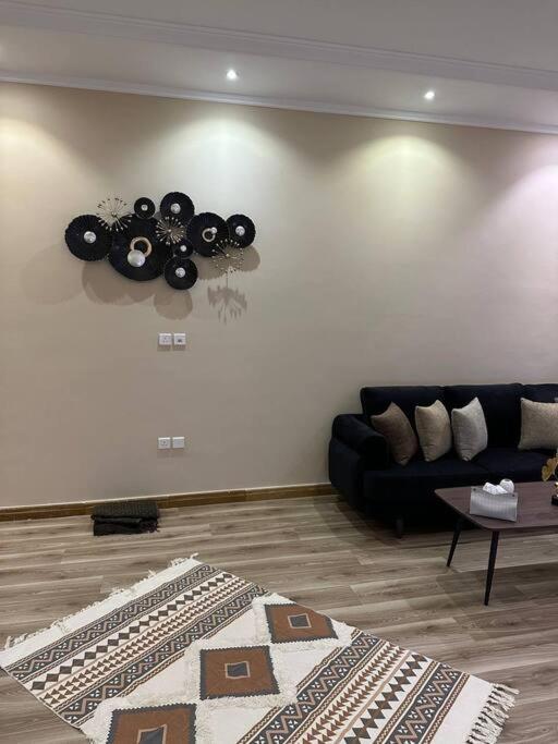 Brown vibes comfy studio - image 6