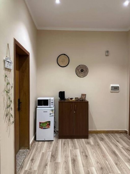 Brown vibes comfy studio - image 8
